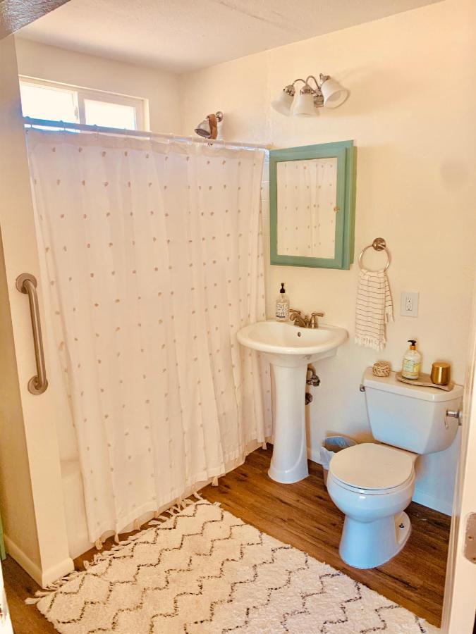Casa Agave: Comfy Joshua Tree Cottage With Free Breakfast Bar エクステリア 写真