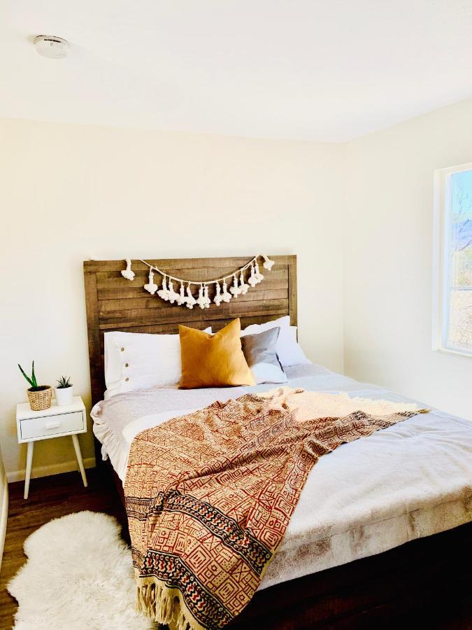 Casa Agave: Comfy Joshua Tree Cottage With Free Breakfast Bar エクステリア 写真