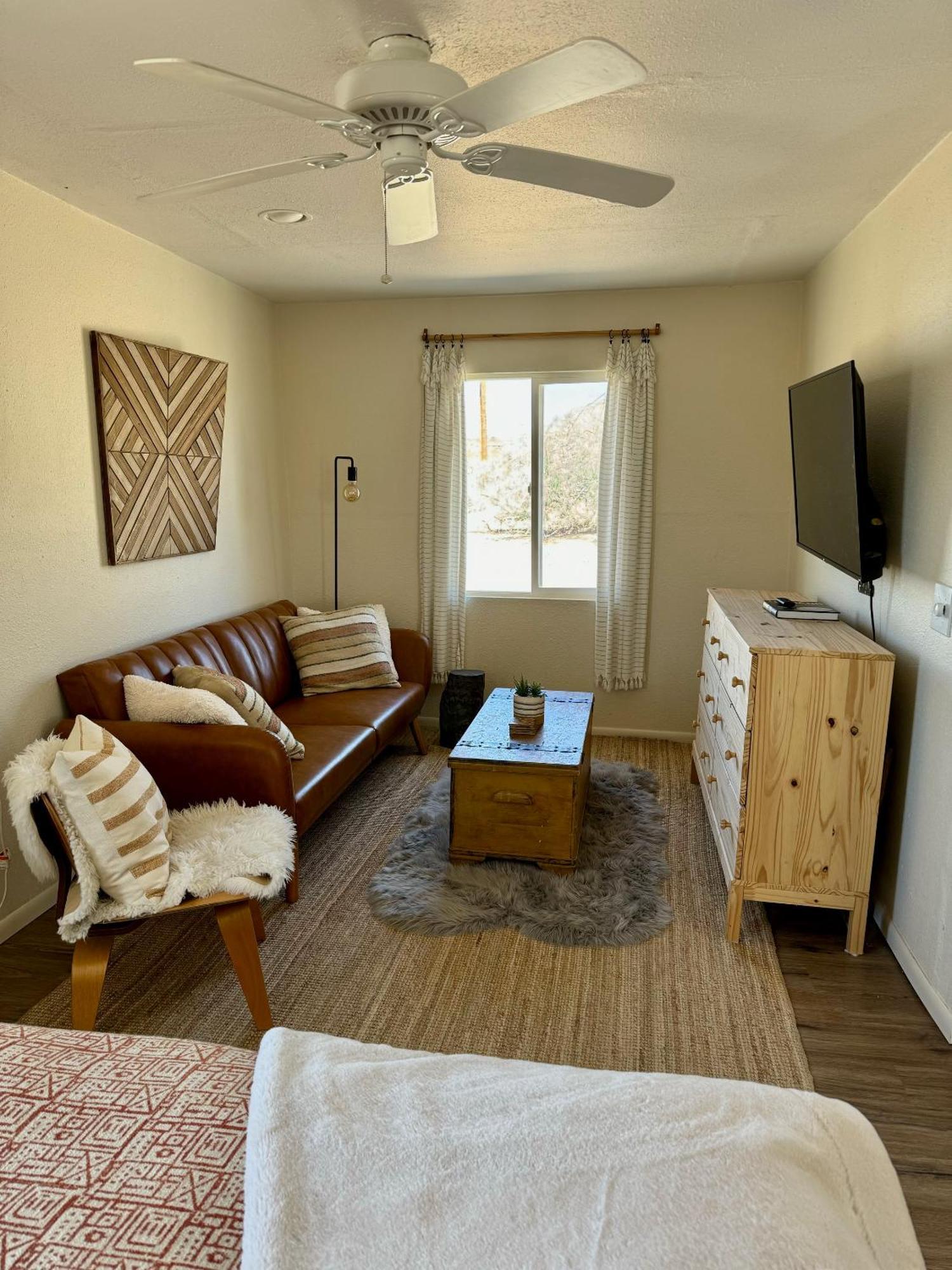 Casa Agave: Comfy Joshua Tree Cottage With Free Breakfast Bar エクステリア 写真